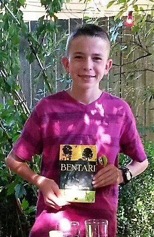 20160731 Ashton Bentari Reader - Copy b